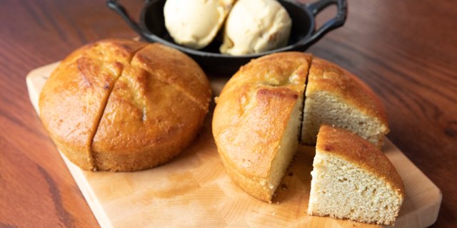 Skillet Cornbread
