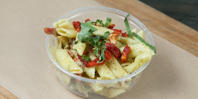 Sun-Dried Tomato Penne Pasta Salad
