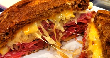 Cafe 7 Pastaria and Delicatessen
