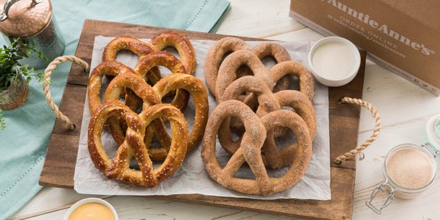 Classic Pretzels