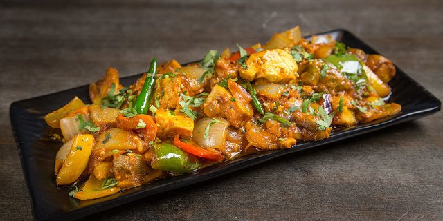 Tofu & Mushroom Jalfrezi