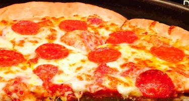 Mama's Bakery Pizza & Salad Bar