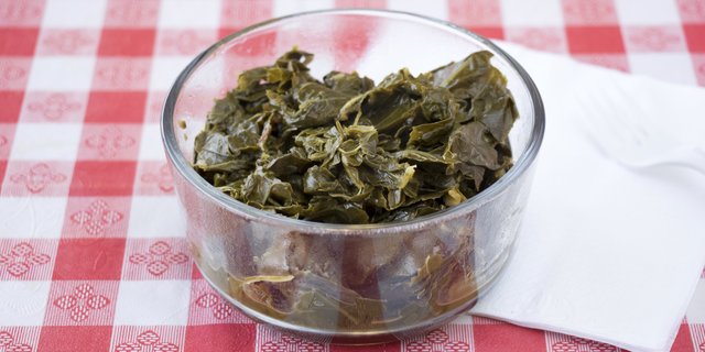 Collard Greens w/ Smoked Turkey