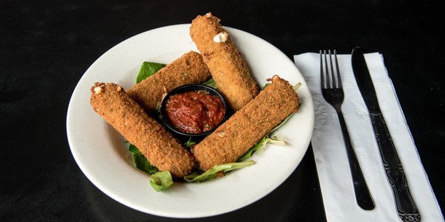 Mozzarella Sticks
