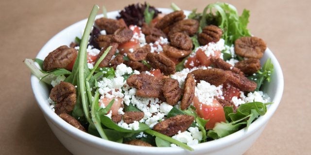 Pecan & Goat Cheese Salad