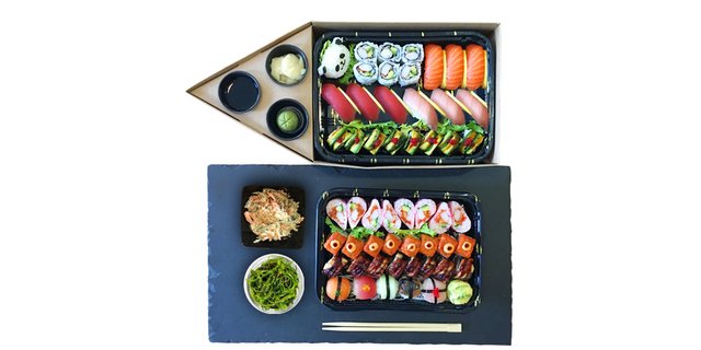 Deluxe Sushi Boat