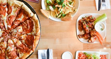 Boston's Restaurant & Sports Bar