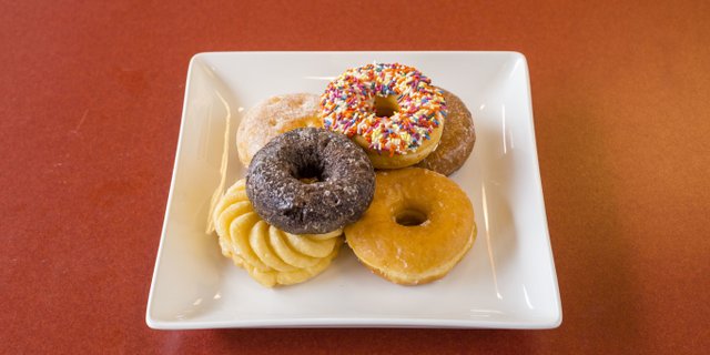 Half-Dozen Donuts