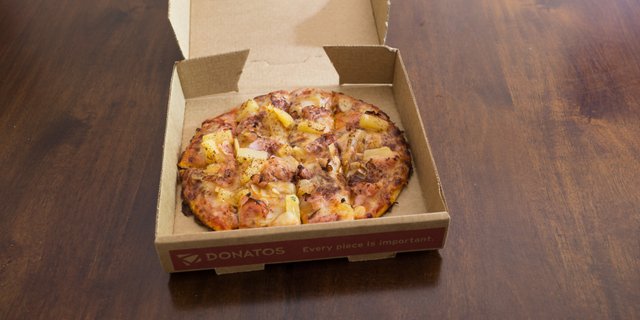 Hawaiian Pizza
