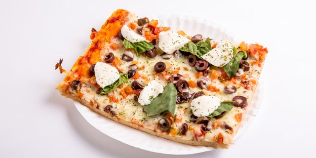 Caprese Pizza