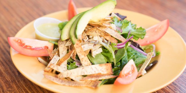 Ensalada Verde Caracas Tray