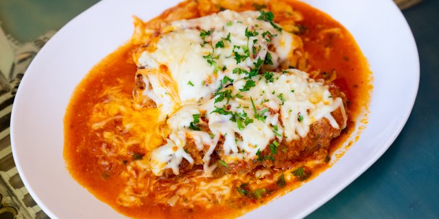 Chicken Parmigiana