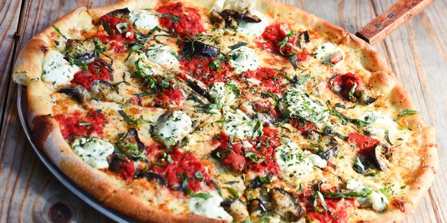 Eggplant, Ricotta & Basil Pizza