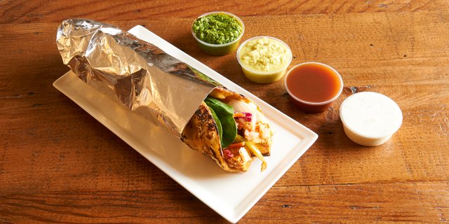 Paneer Tikka Masala Naanwich