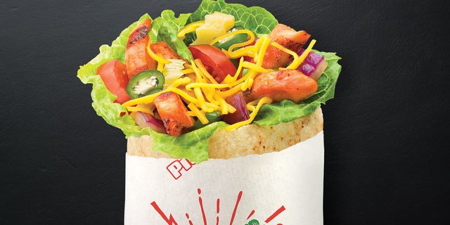 Sriracha Chicken Pita