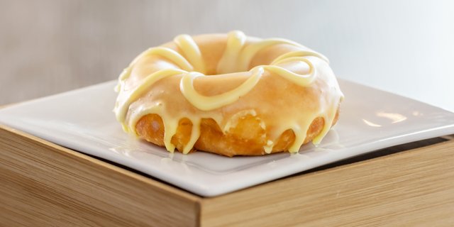Meyer Lemon Doughnut