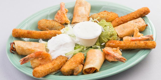 Cuernitos Sampler