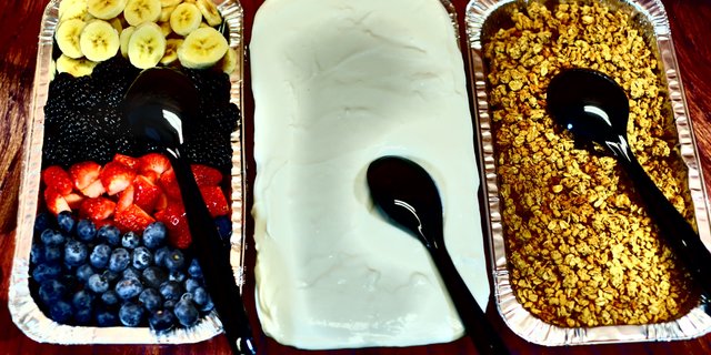 Build-Your-Own Yogurt