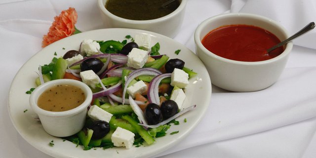 Greek Salad Boxed Lunch