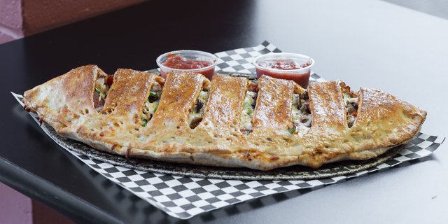 The Boss Calzone