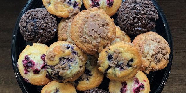 Market Muffin Basket