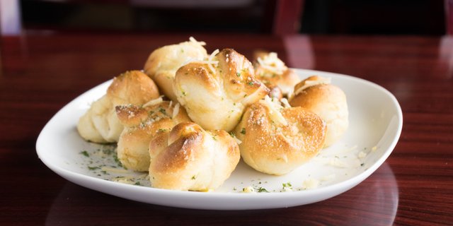 Garlic Knots