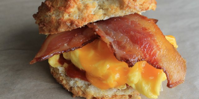 Bacon Southern Biscuit Platter