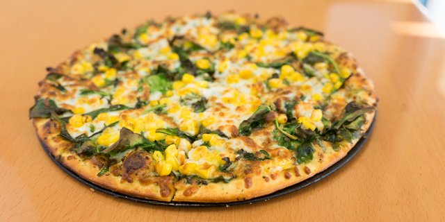 Corn Pesto Pizza