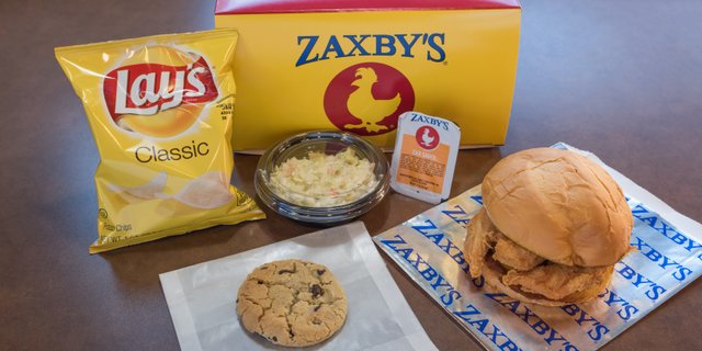 Fried Chicken Sandwich Boxed Lunch
