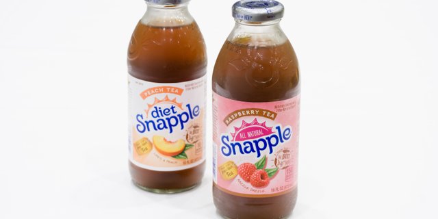 Assorted Snapple Iced Teas