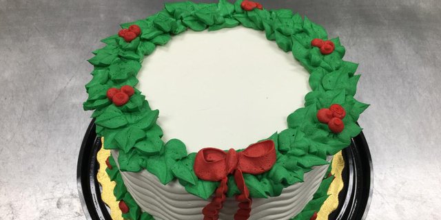 Just Baked Holiday Cakes - Wreath Cake