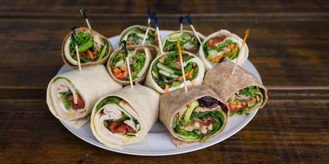"Roll Your Own" Box Lunches