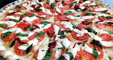 Mega Pizza