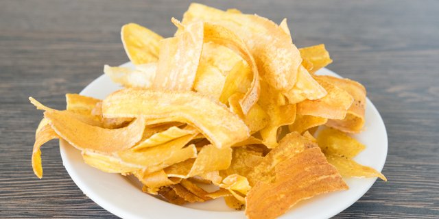 Mariquitas (Plantain Chips)