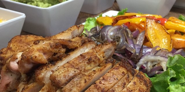 Build-a-Fajita