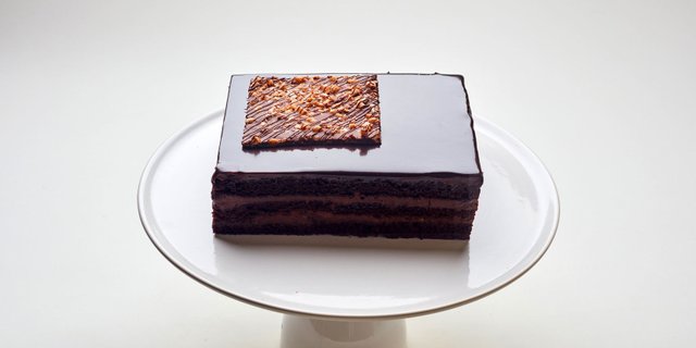 Milk Chocolate-Toffee Truffle Cake