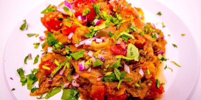 Eggplant w/ Tomatoes & Bell Peppers