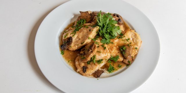 Chicken Marsala