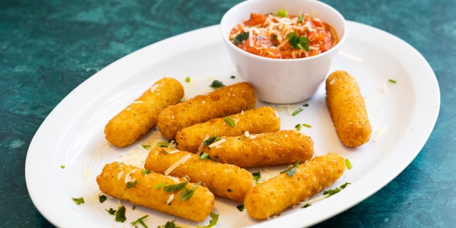 Mozzarella Sticks