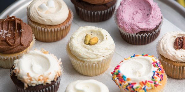 Dozen Assorted Cupcakes
