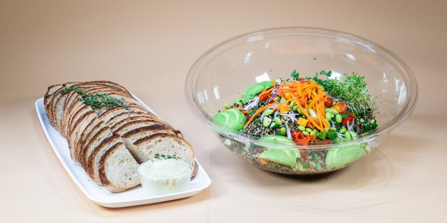 Quinoa Mix Salad