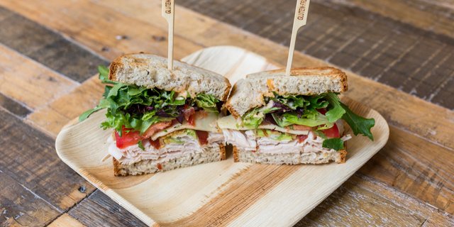 Nohea Gluten-Free Sandwich Basket