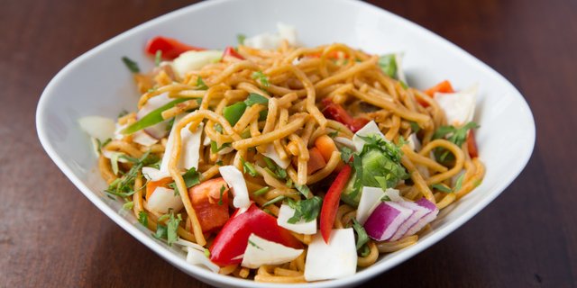 Vegetable Hakka Noodles