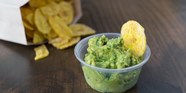 Thai Guacamole & Plantain Chips