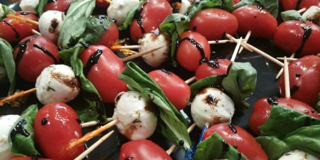 Caprese Bites