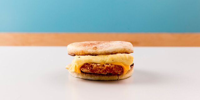 Egg & Hashbrowns Sandwich