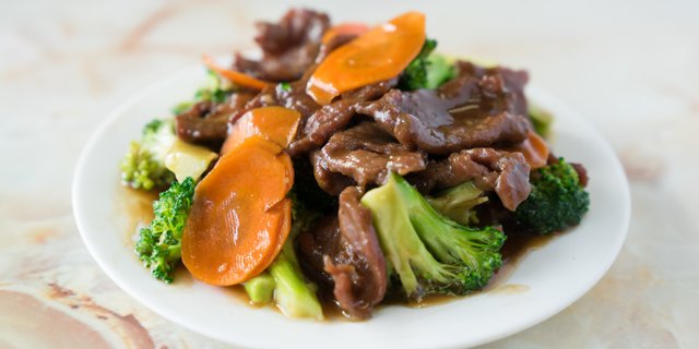 Beef w/ Broccoli