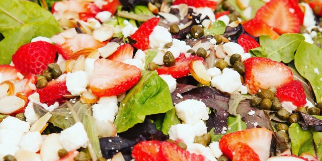 Louisiana Strawberry Salad