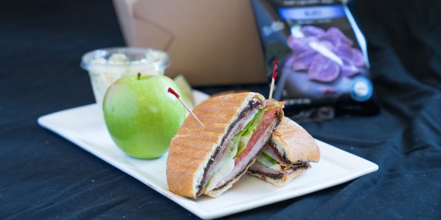 Deluxe Sandwich Box Lunch
