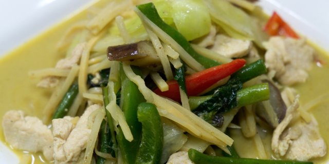 Green Curry Tray